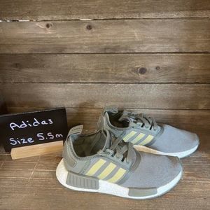 Womens Adidas NMD R1 Legacy‎ Olive Green Athletic Shoes Sneakers Size 5.5 M GUC